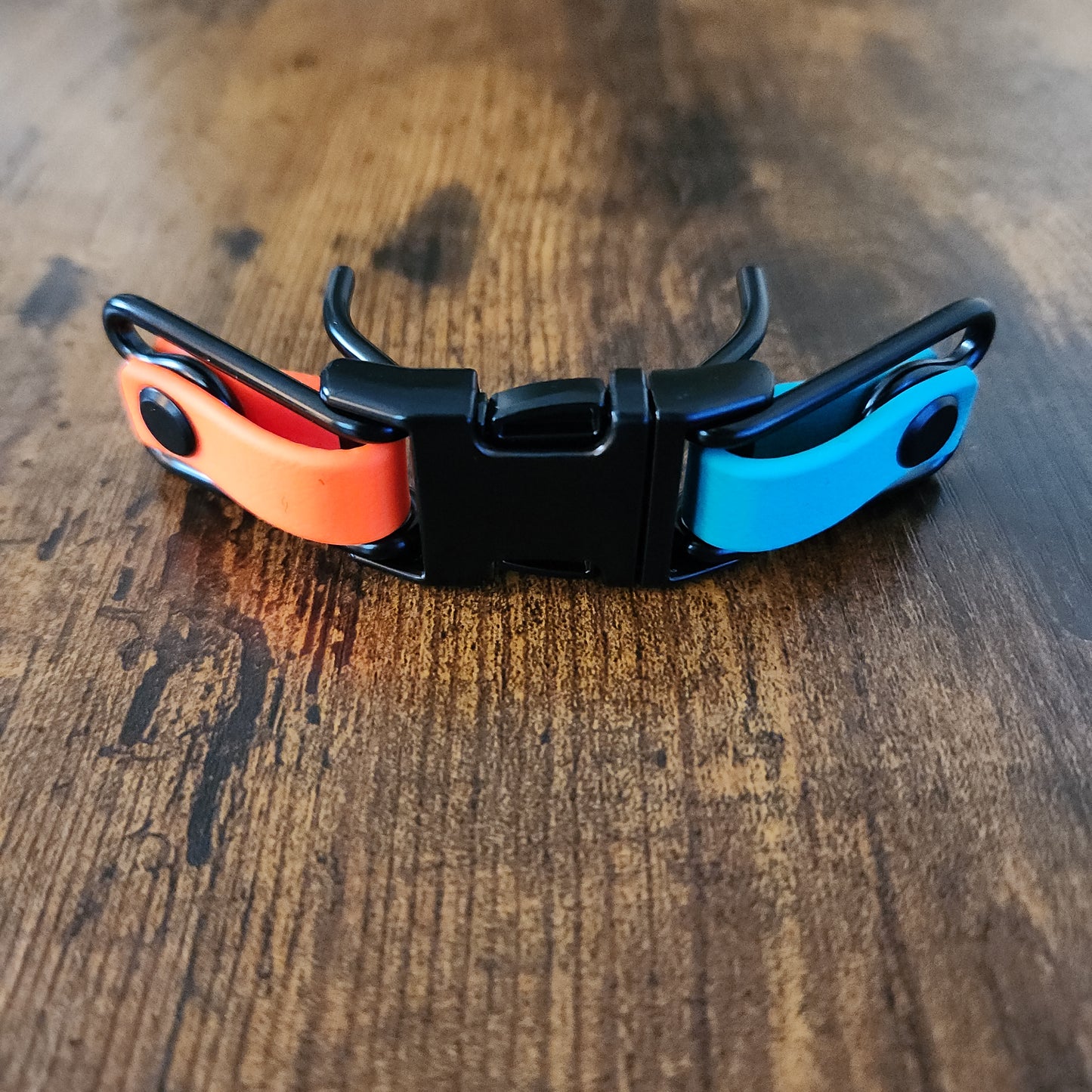 buckle attachment for quick release on prong collars
