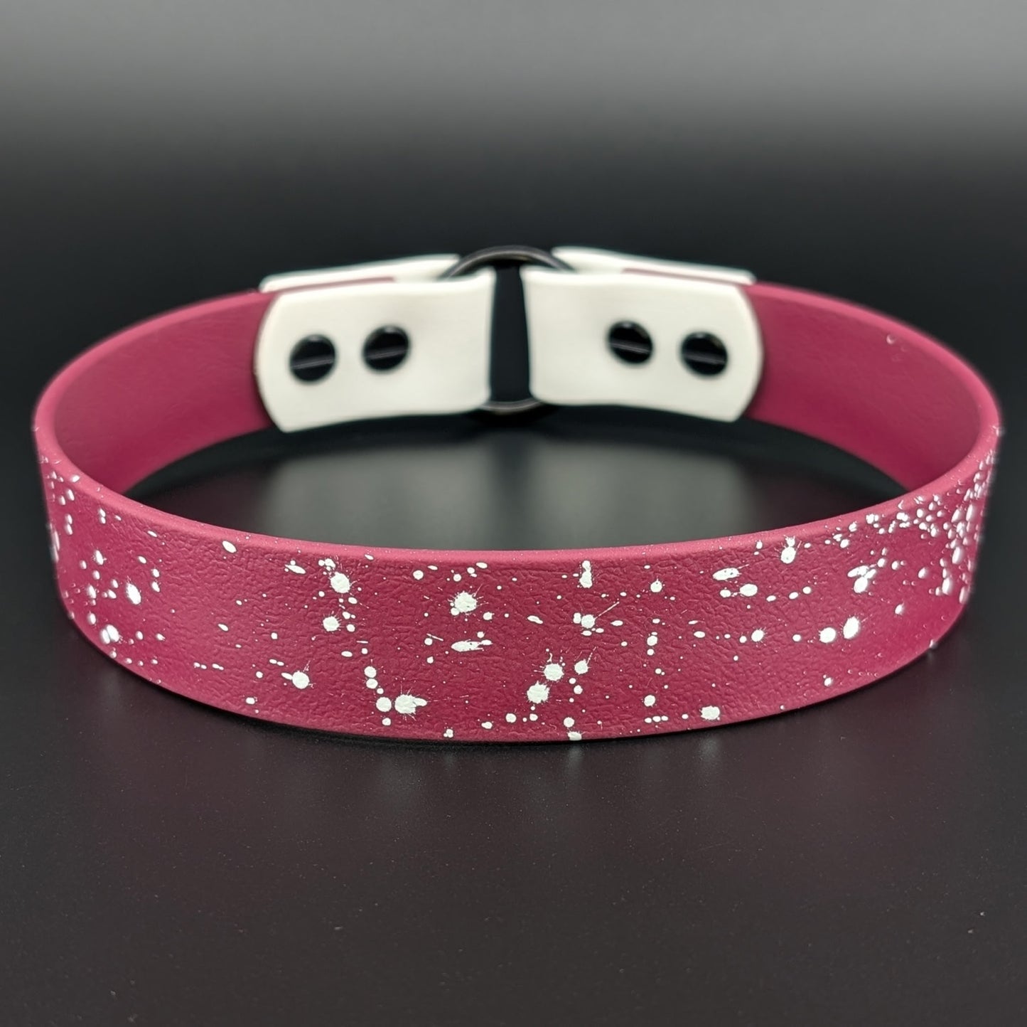 1 inch wide 16 inch neck wine and white biothane tag collar