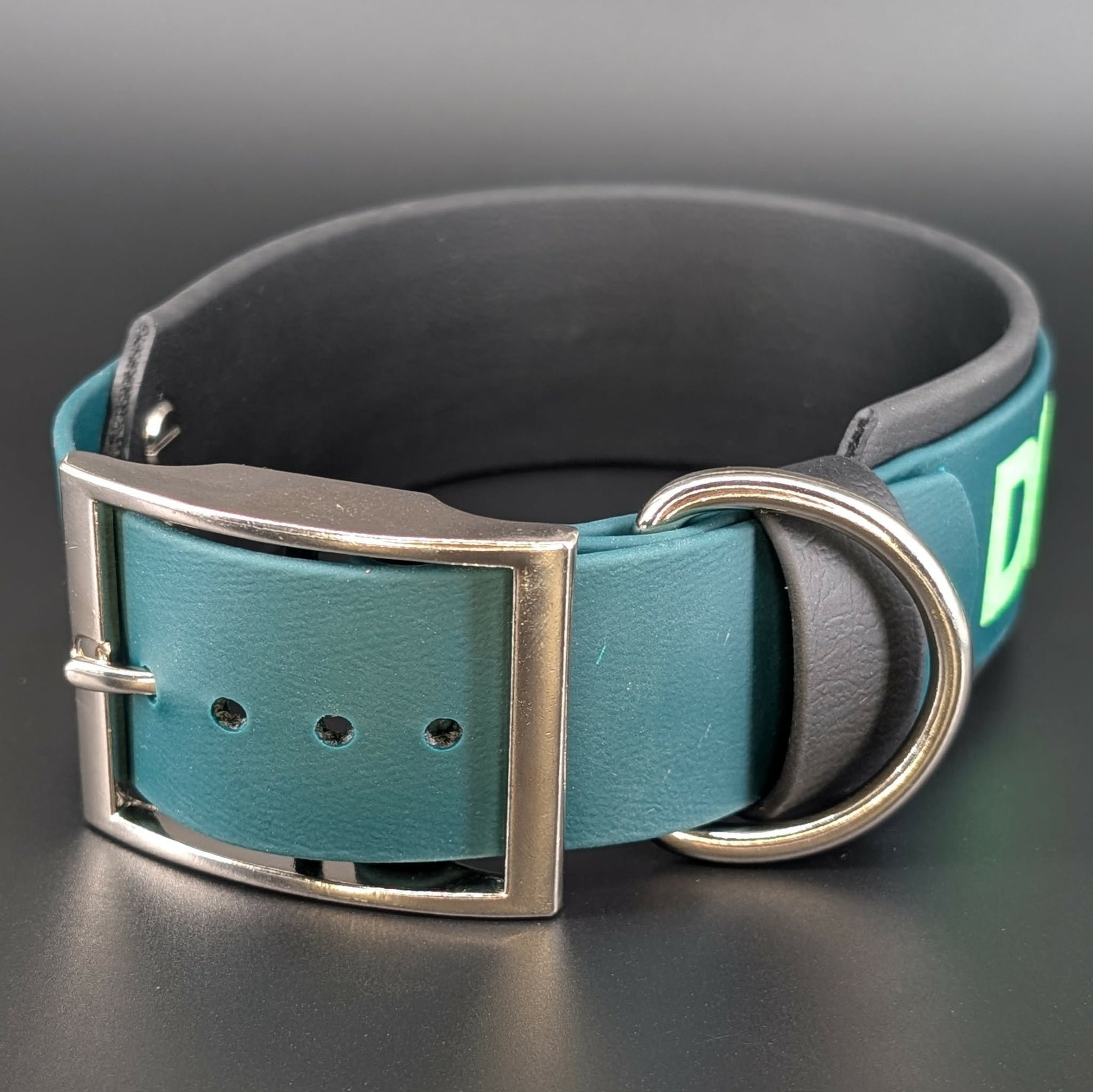 2 inch wide black and dark green layered biothane drama queen dog collar