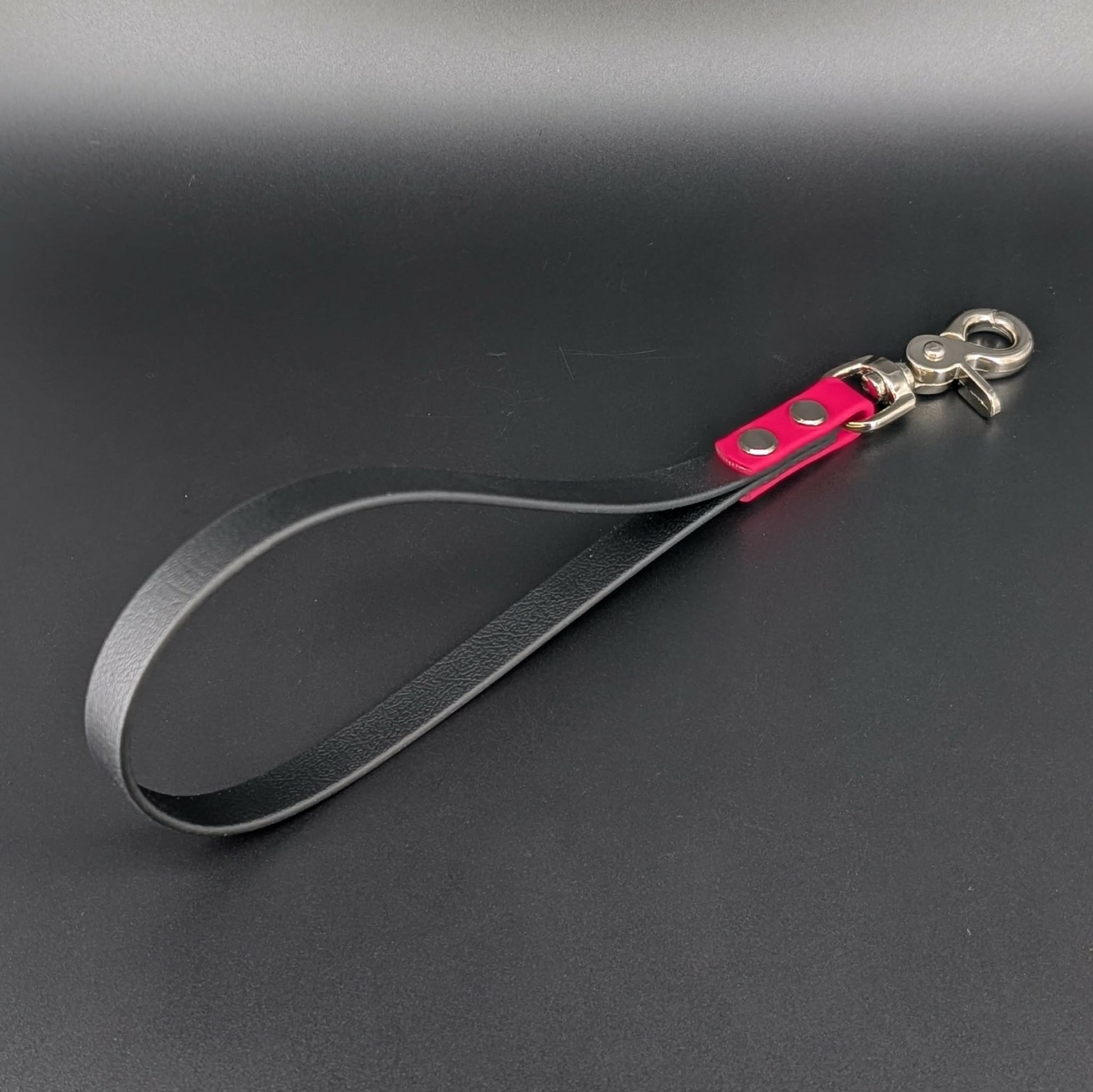 black and pink biothane traffic handle with silver trigger snap