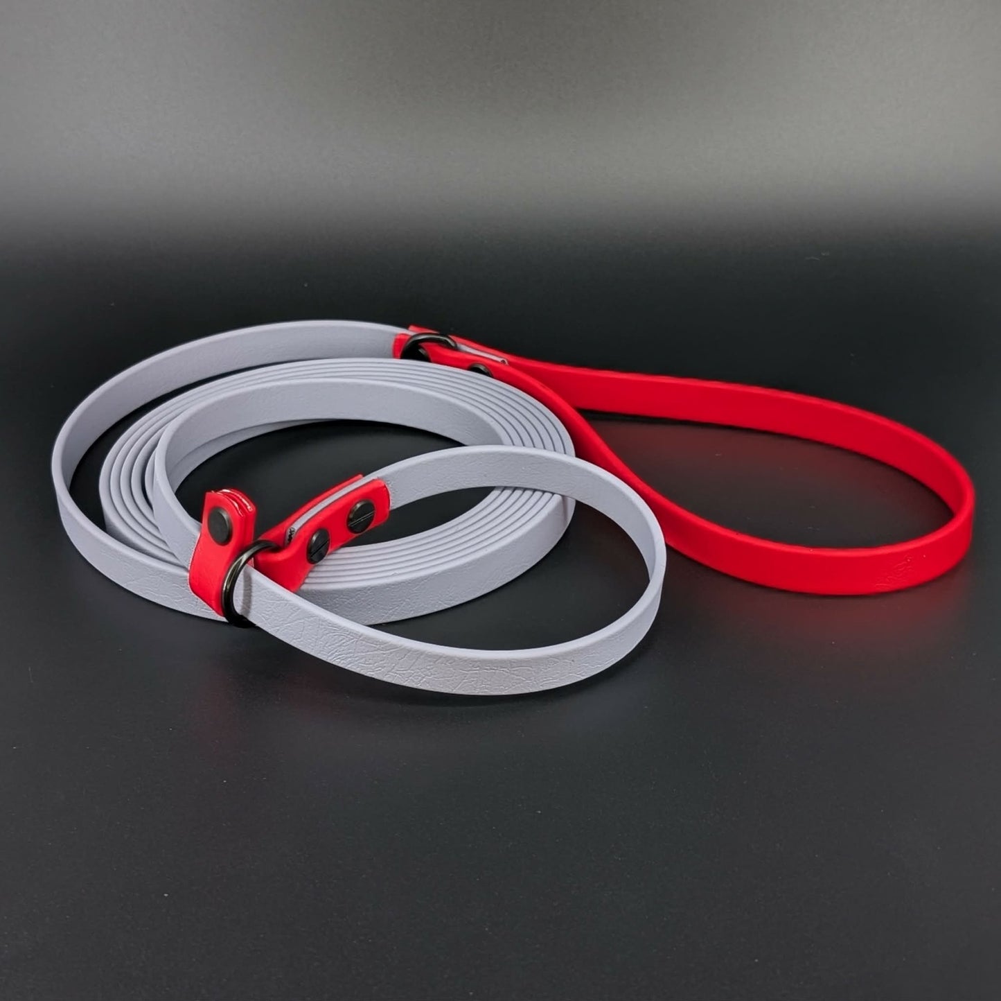 gray and red biothane slip lead
