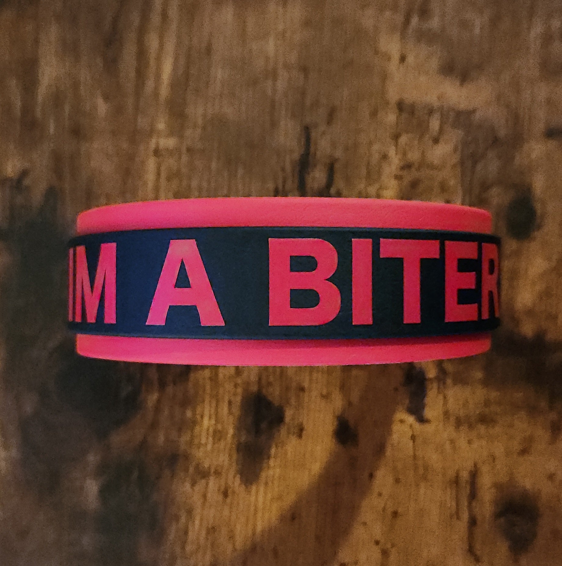 red and black layered biothane collar reading "IM A BITER"