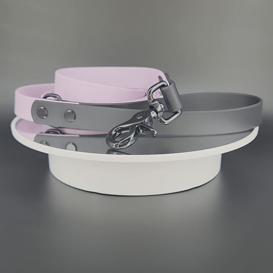 3/4 inch wide lavender and black biothane dog leash with black trigger snap