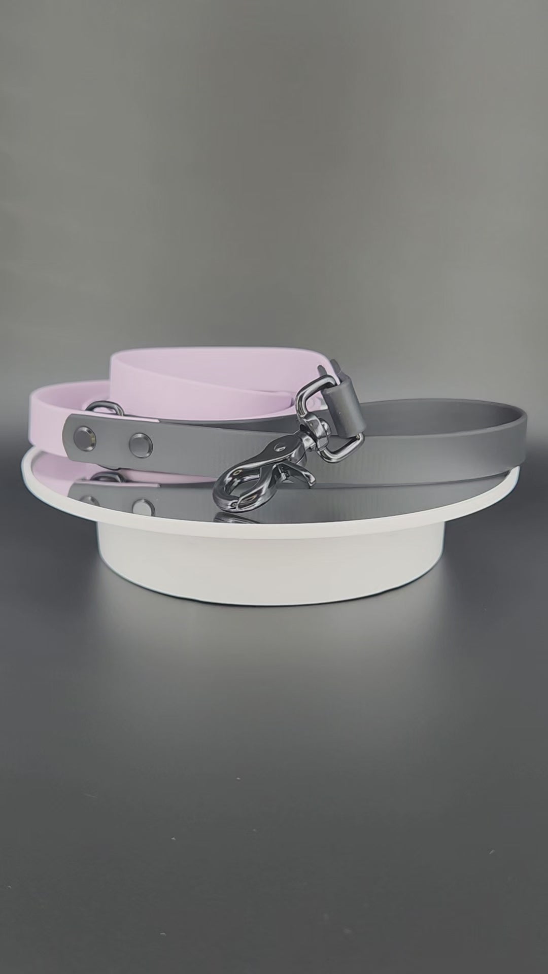 3/4 inch wide lavender and black biothane dog leash with black trigger snap