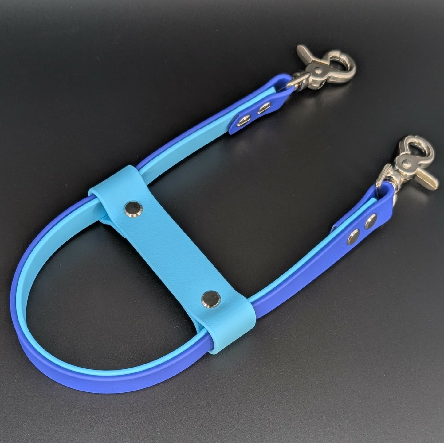 royal blue and light blue layered pull strap for service dog